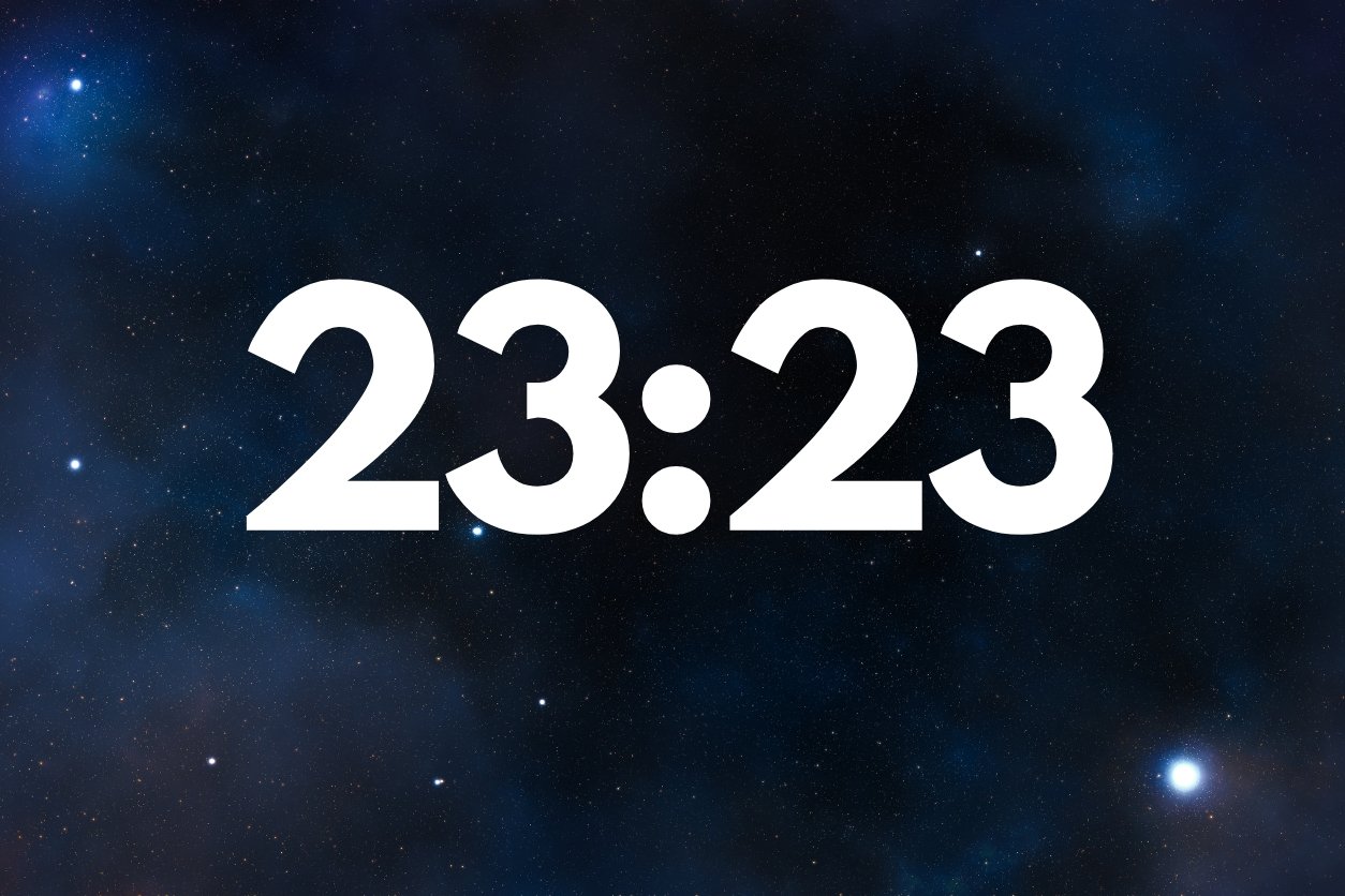23 h 23