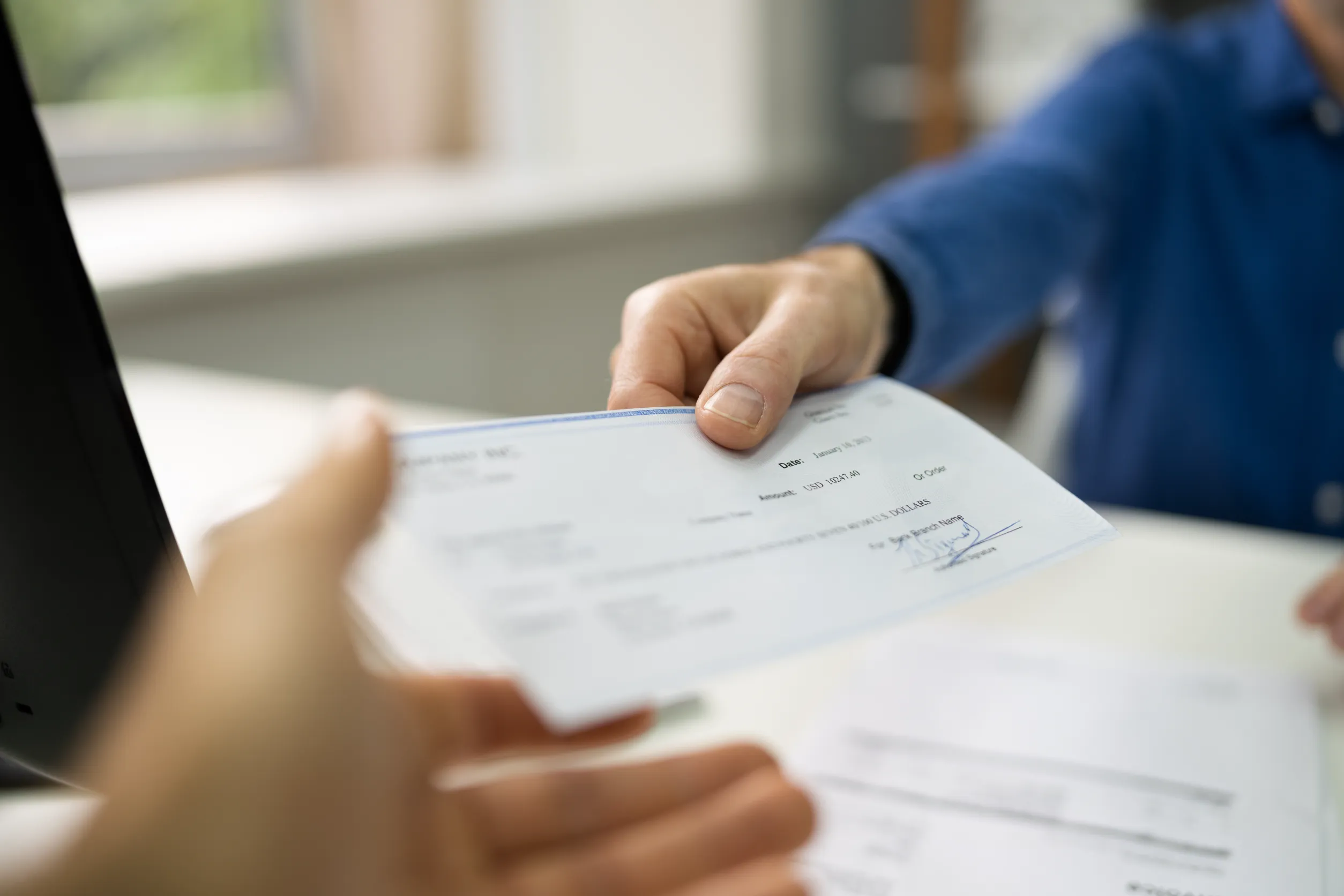 remise de chèque à la banque