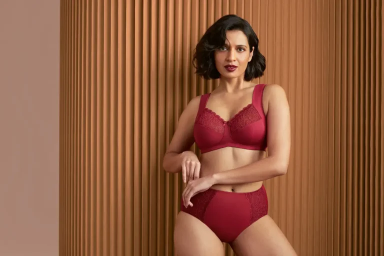 lingerie rouge portée par une femme 45 ans